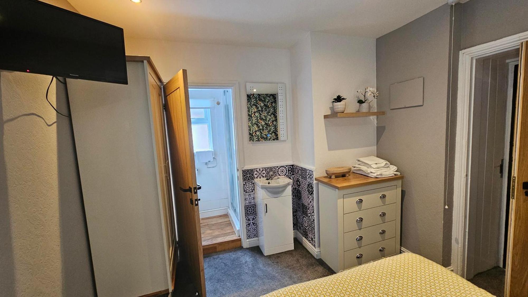 Hotel Rudyard Leek Eksteriør billede